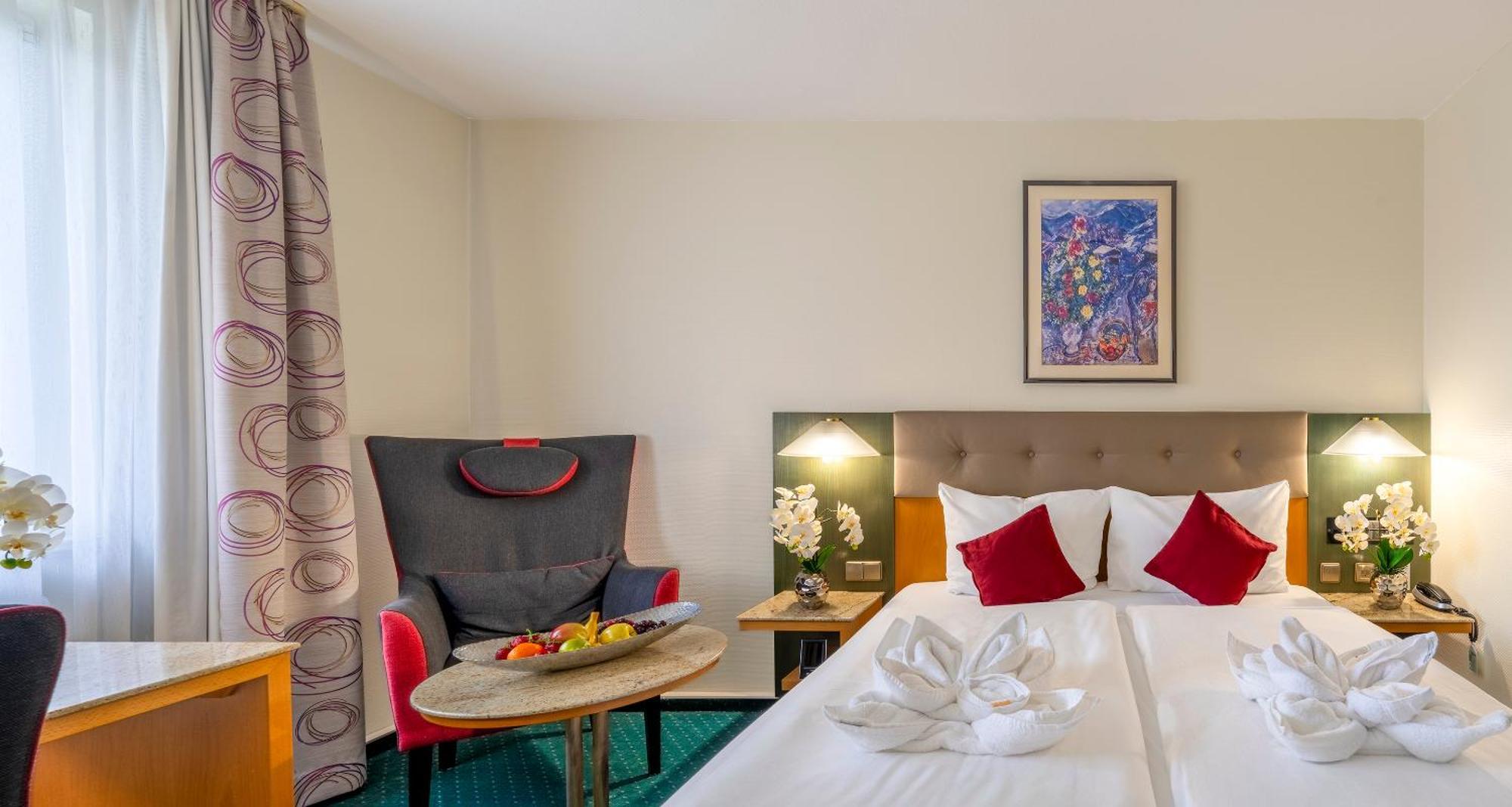 Plaza Inn Blankenburg Ditzingen, Sure Hotel Collection Экстерьер фото